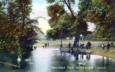 Wandsworth,park-countryside,children paddling